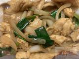 51. Sauted Chicken with Spring Onion 葱爆鸡