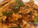 65. Chinese Kung Po Chicken + Rice (hot)(contains PEANUTS) 中式宫保鸡饭