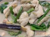 39. Kaeng Khiaw-Waan (Green Curry) Chicken<br/>      青咖喱鸡 H,G